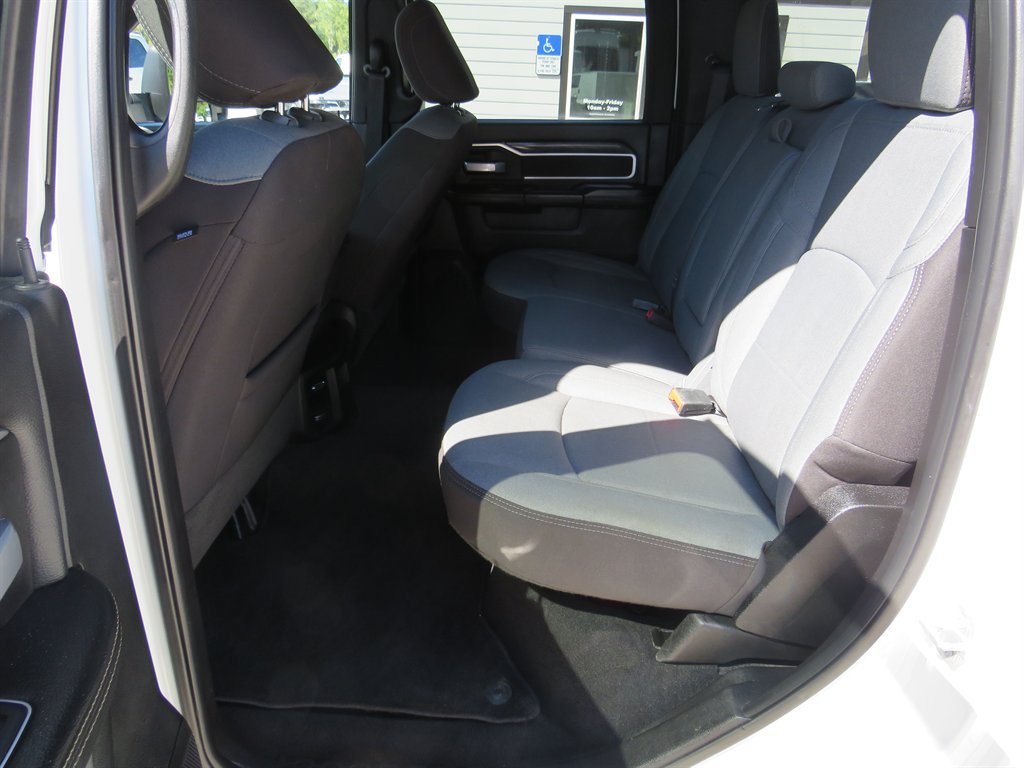 Used 2024 RAM 3500 Big Horn AWD/4WD image 11