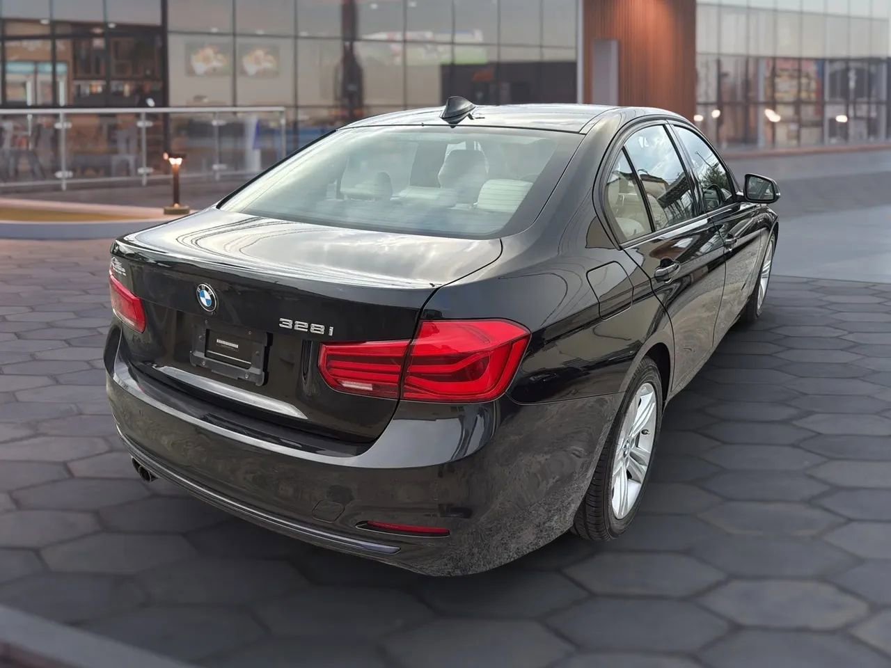 Used 2016 BMW 328i Sedan image 12