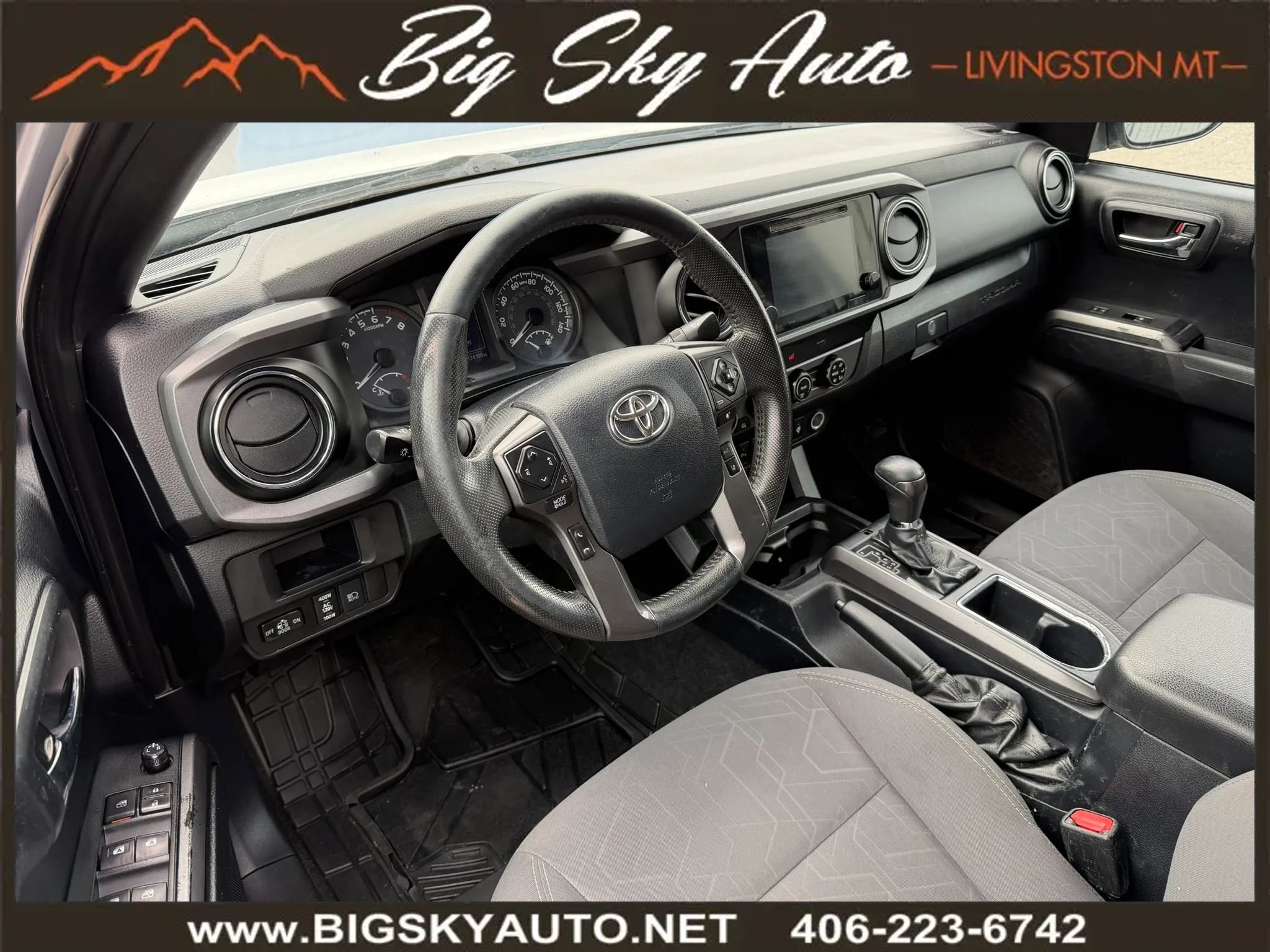 Used 2019 Toyota Tacoma TRD Off-Road w/ Technology Package AWD/4WD image 13