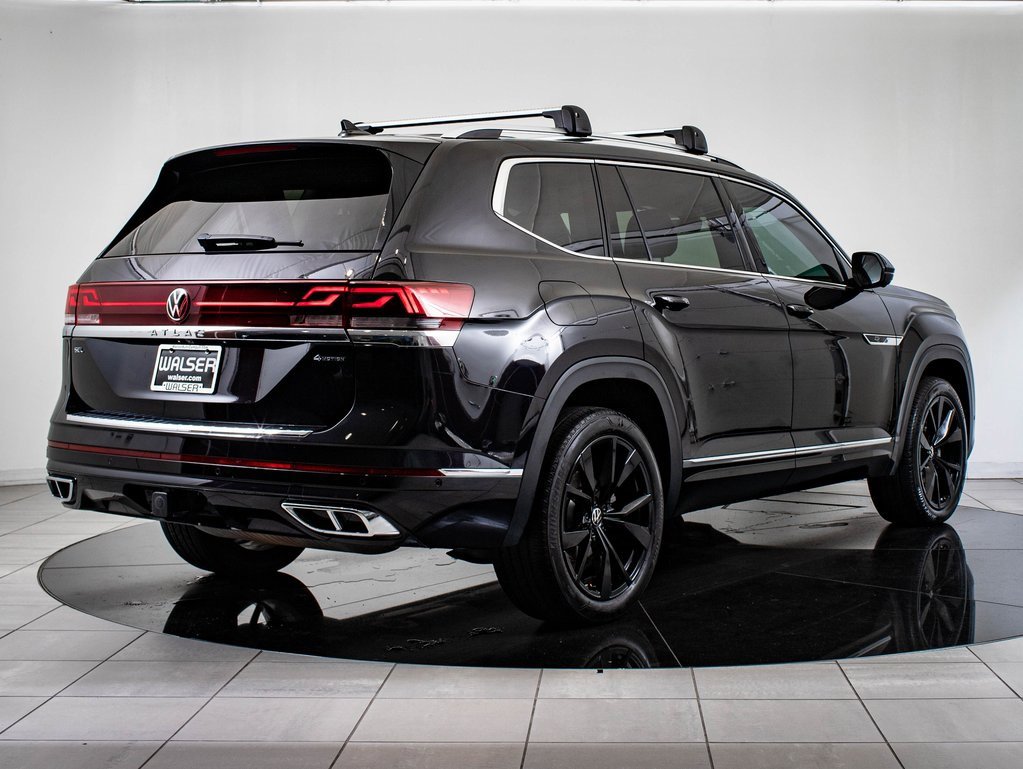 Used 2024 Volkswagen Atlas SEL Premium R-Line image 7