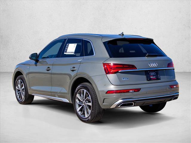 Used 2023 Audi Q5 2.0T Premium Plus w/ Premium Plus Package AWD/4WD image 7