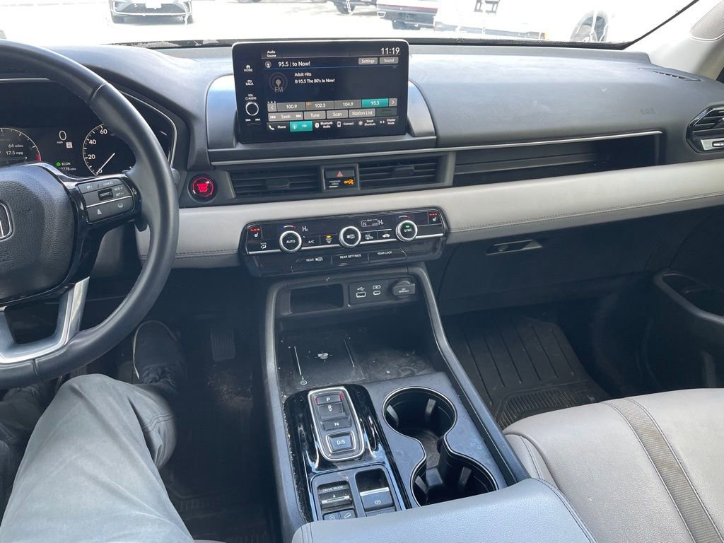 Used 2023 Honda Pilot EX-L image 17