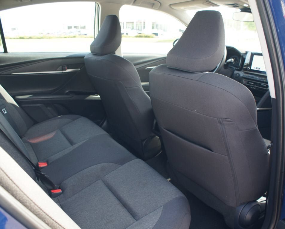 Used 2025 Toyota Camry LE FWD image 21