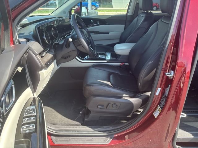 Certified 2024 Kia Carnival EX image 15