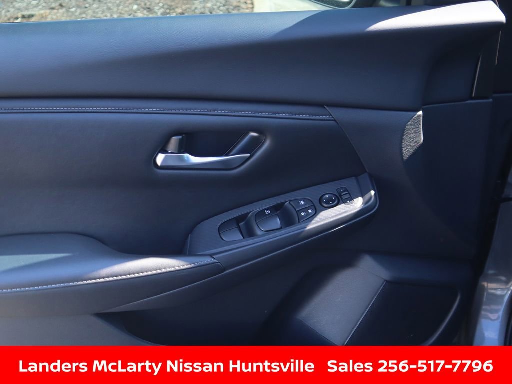 Used 2025 Nissan Sentra SV w/ Trunk Package image 20