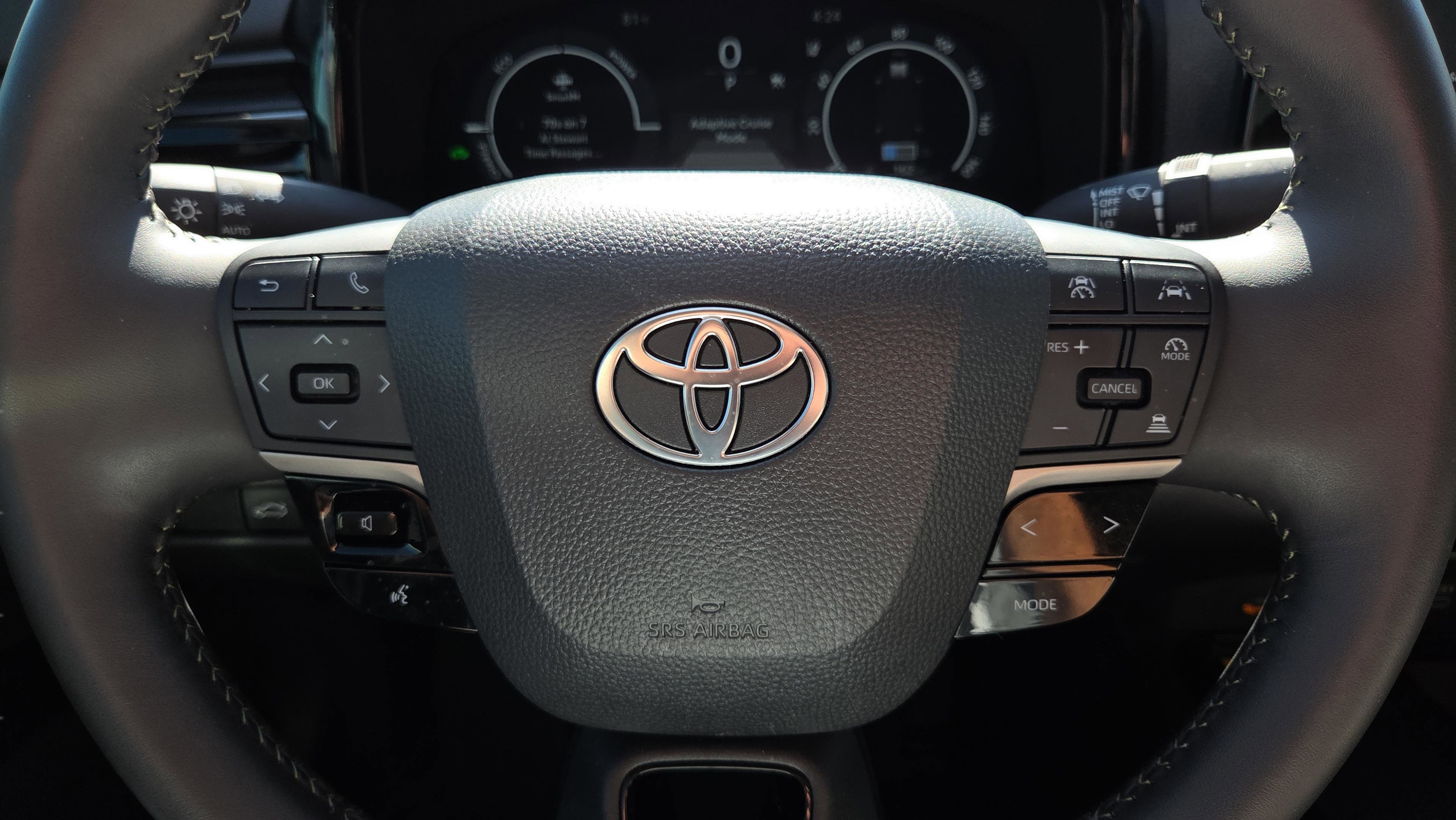 Certified 2025 Toyota Camry XLE image 31