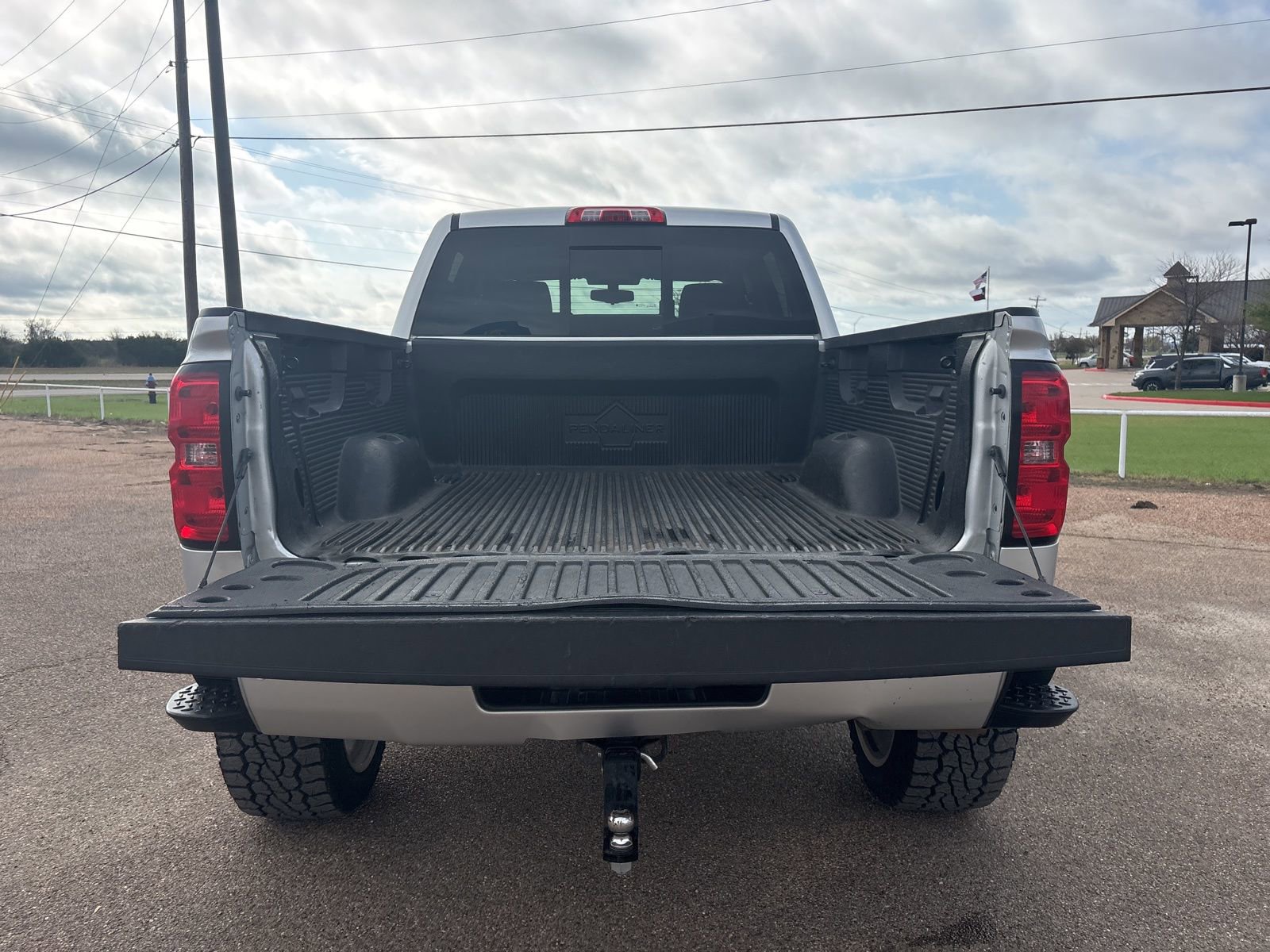 Used 2018 Chevrolet Silverado 1500 LT w/ All Star Edition image 28