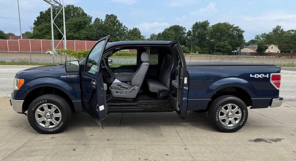 Used 2014 Ford F150 XLT w/ Equipment Group 302A Luxury AWD/4WD image 15