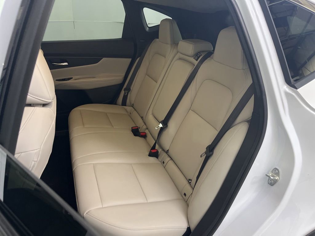 Used 2025 Nissan Murano SV image 20