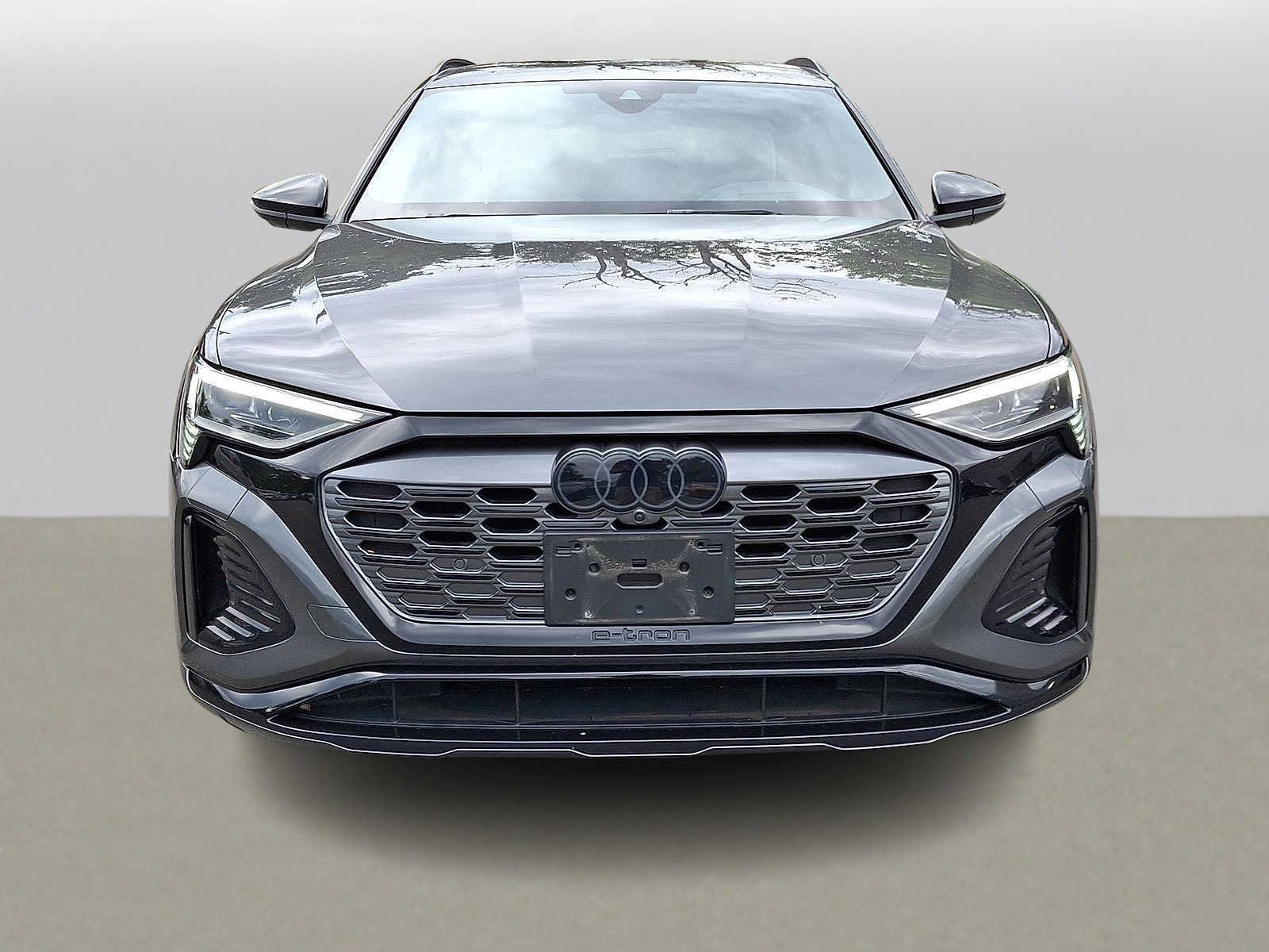 Used 2024 Audi Q8 e-tron Prestige AWD/4WD image 35
