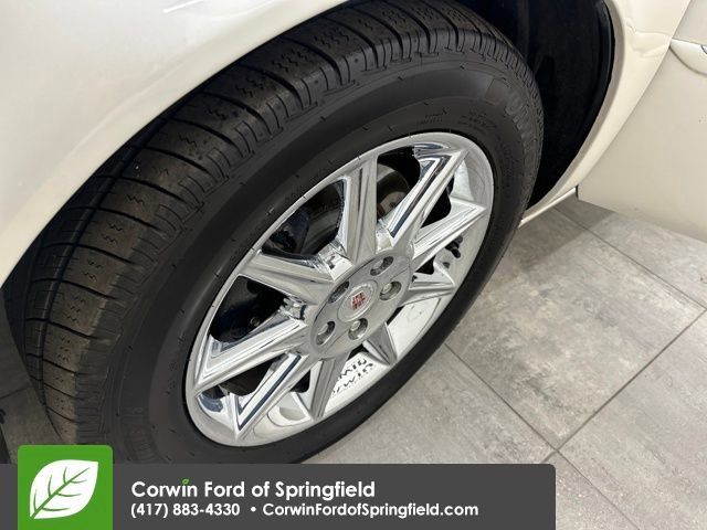 Used 2011 Cadillac DTS Luxury image 22