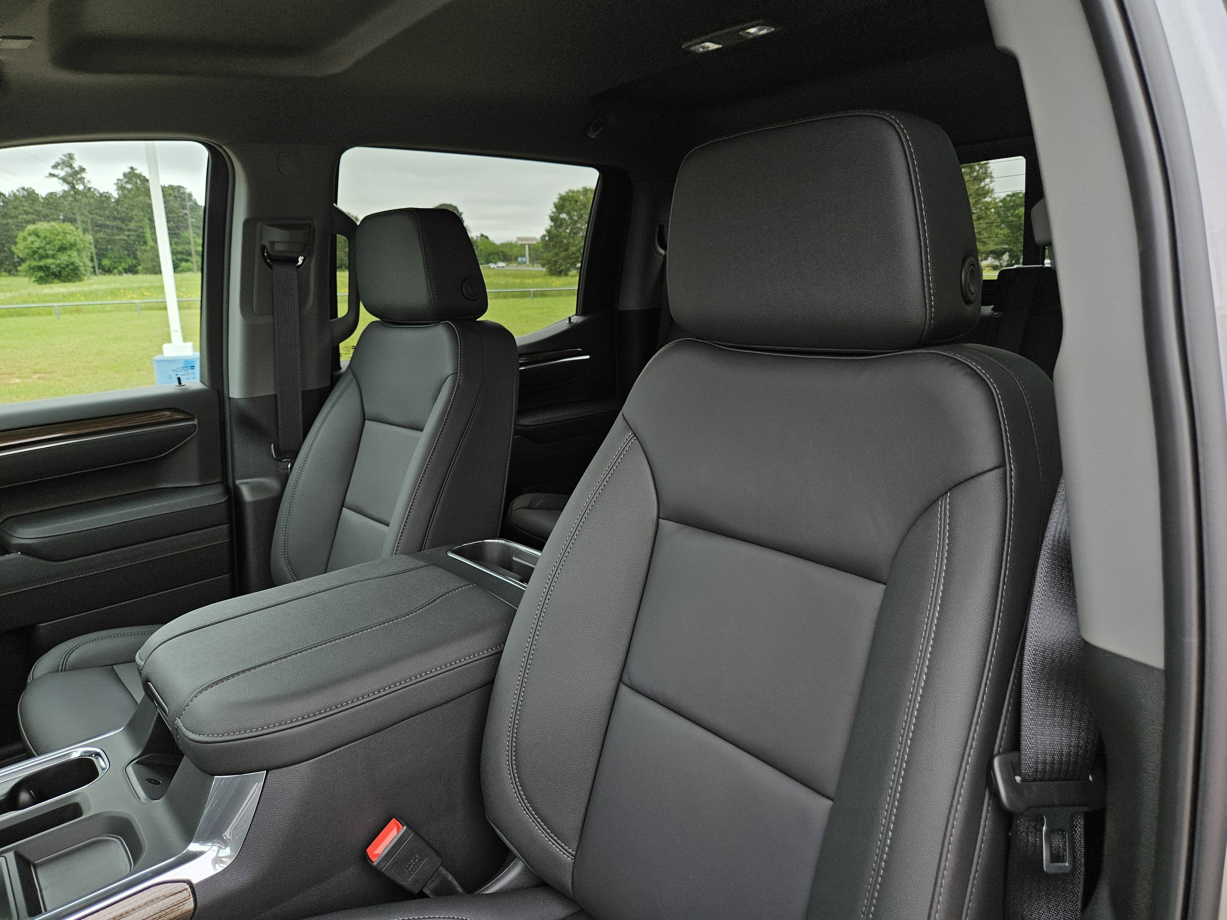New 2026 Chevrolet Silverado 1500 LT Trail Boss w/ LT Trail Boss Premium Package AWD/4WD image 12