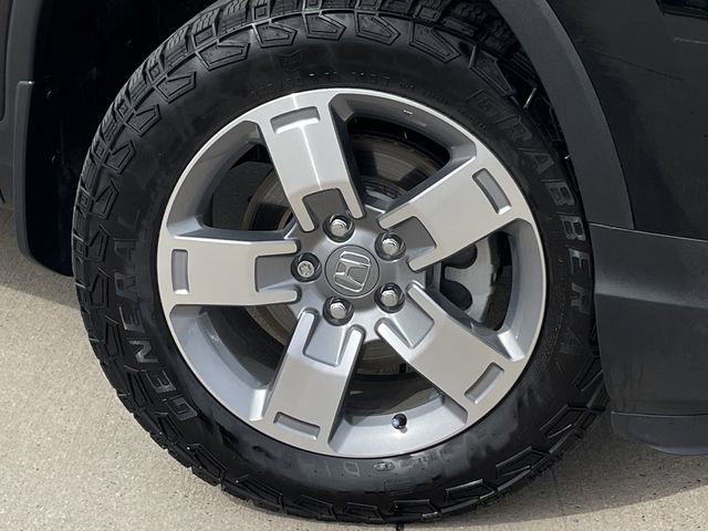 Certified 2025 Honda Ridgeline RTL image 8