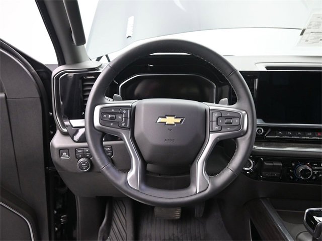 Used 2025 Chevrolet Silverado 1500 LTZ w/ LTZ Premium Package image 27