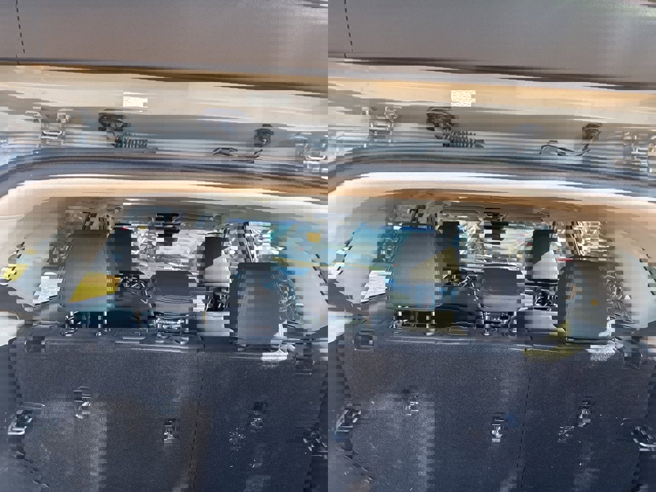 Used 2024 Kia Seltos EX image 19