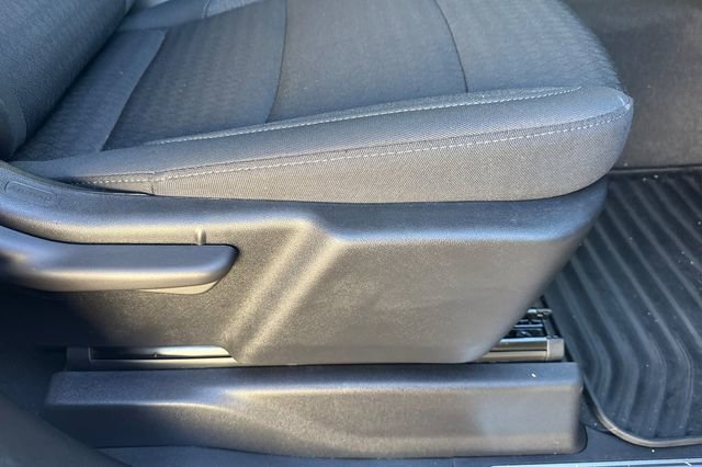 Used 2025 Chevrolet Silverado 2500 LT w/ Convenience Package image 23