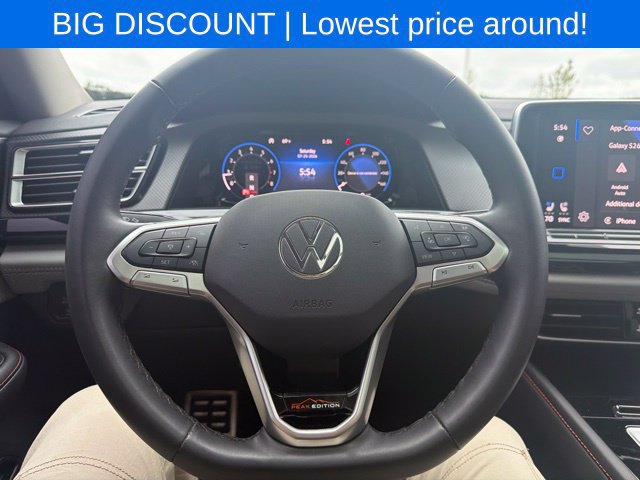 Used 2024 Volkswagen Atlas Peak Edition SE AWD/4WD image 49