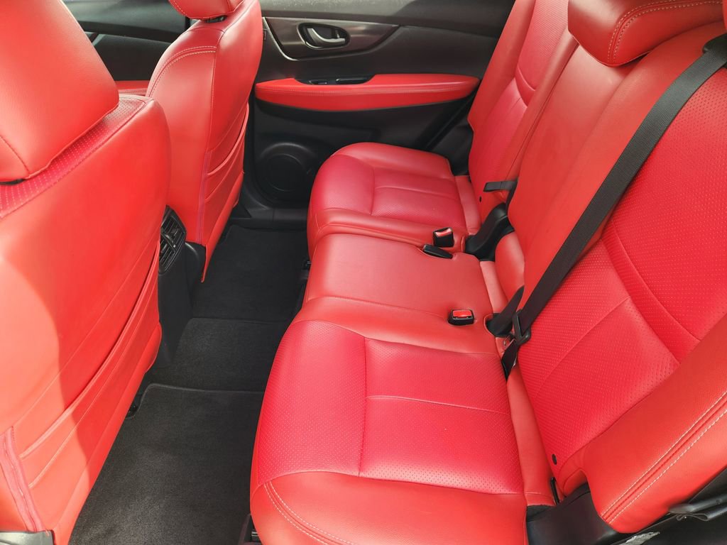 Used 2020 Nissan Rogue S FWD image 19