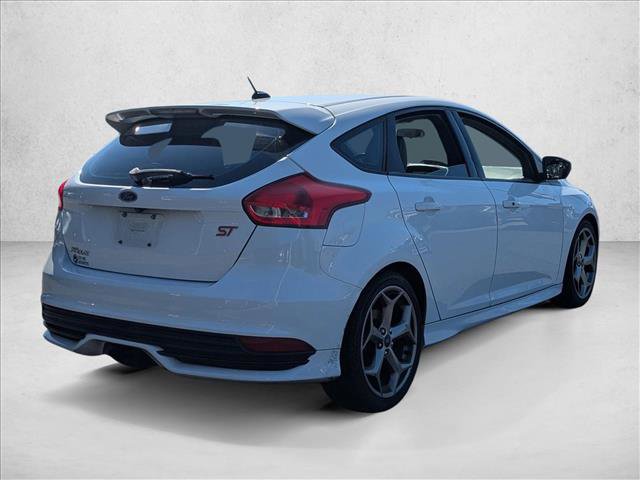 Used 2018 Ford Focus ST w/ Equipment Group 401A image 5