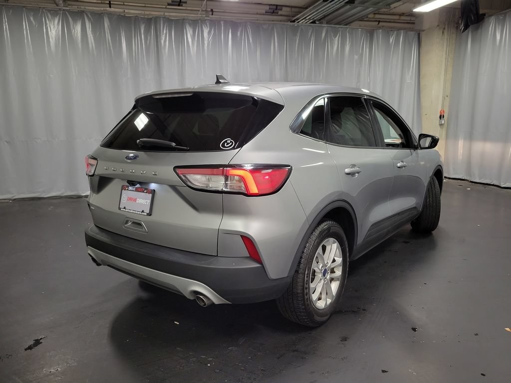Used 2022 Ford Escape SE FWD image 8