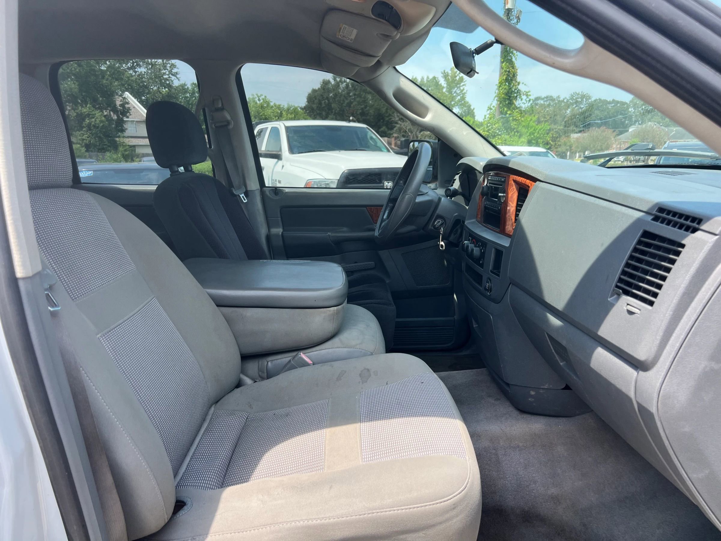 Used 2006 Dodge Ram 2500 Truck SLT w/ Quad Cab Big Horn Value Group image 17