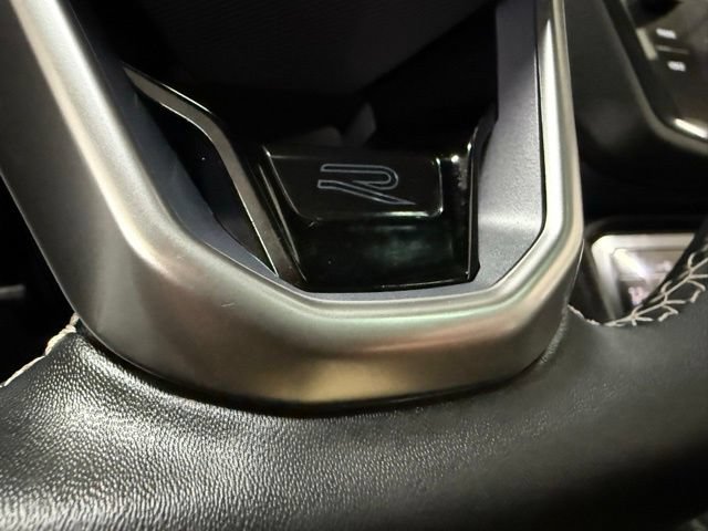 Used 2023 Volkswagen Tiguan SE R-Line AWD/4WD image 30