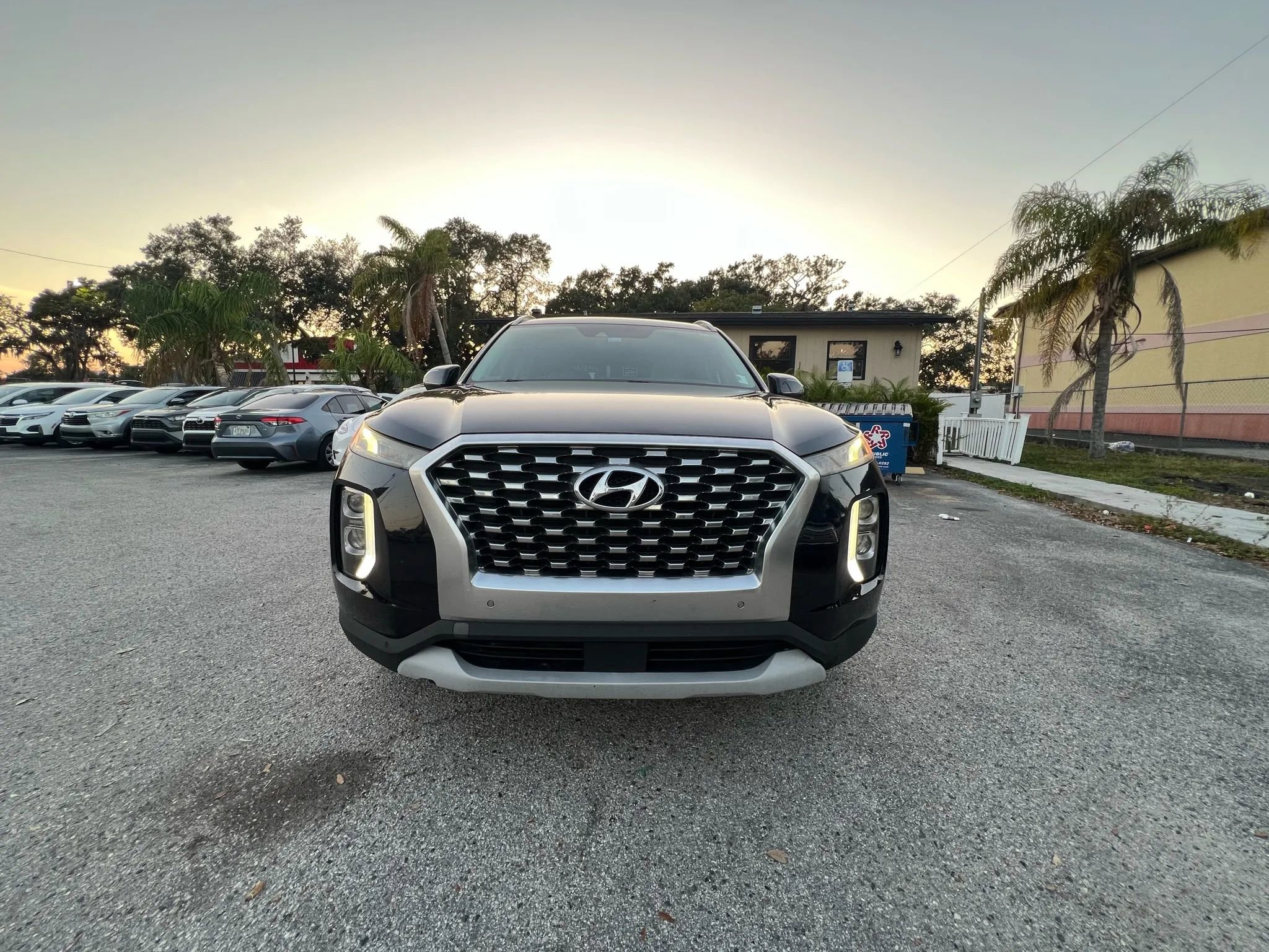 Used 2020 Hyundai Palisade SEL image 2