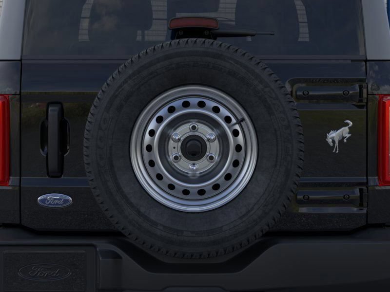 New 2025 Ford Bronco 2-Door AWD/4WD image 26