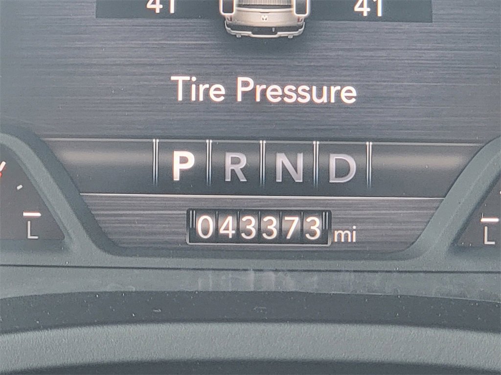 Certified 2024 RAM 1500 Laramie image 39