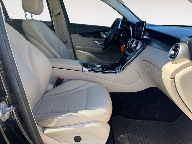 Used 2018 Mercedes-Benz GLC 300 image 28