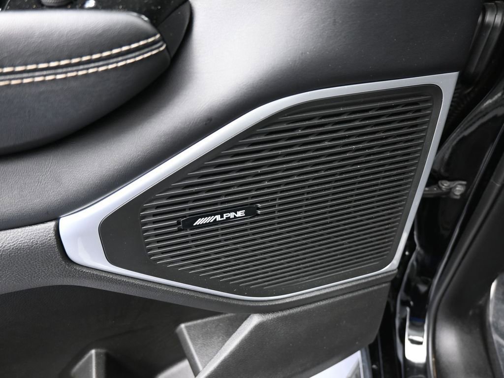 Used 2024 Jeep Wagoneer 2WD image 14