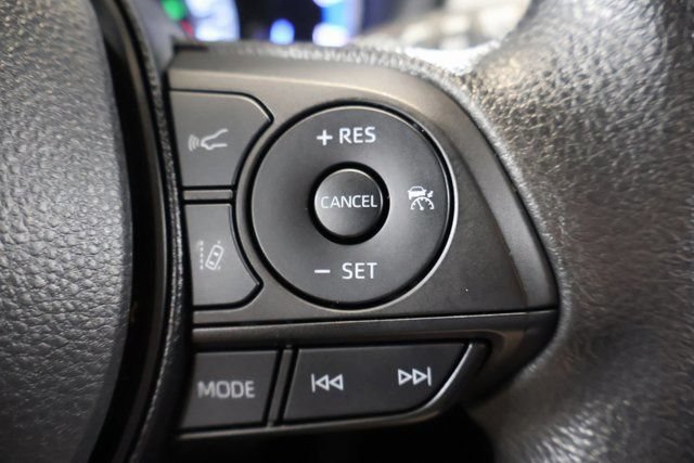 Certified 2025 Toyota RAV4 XLE AWD/4WD image 20