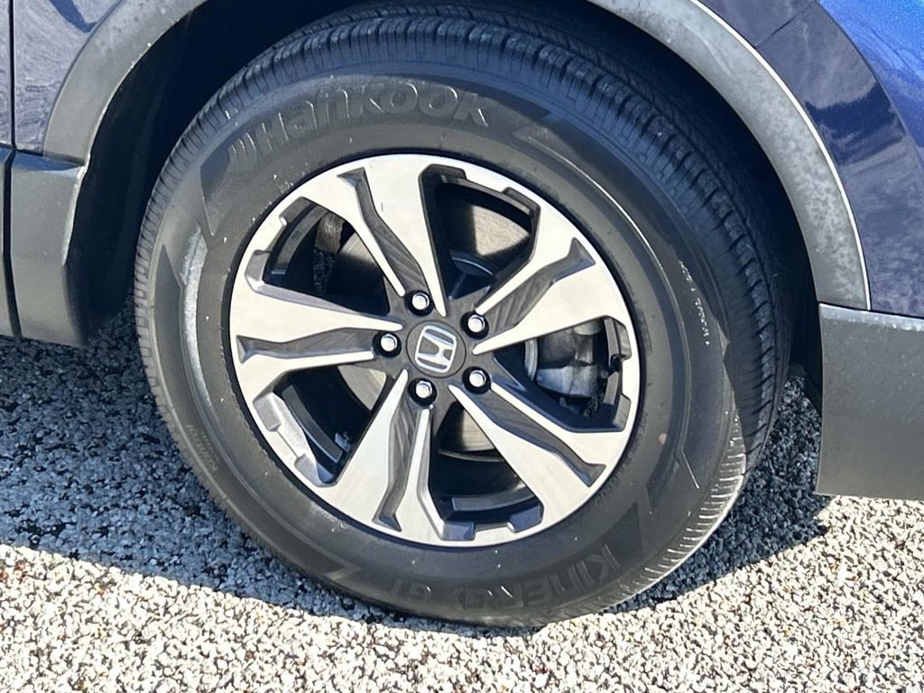 Used 2017 Honda CR-V LX image 9