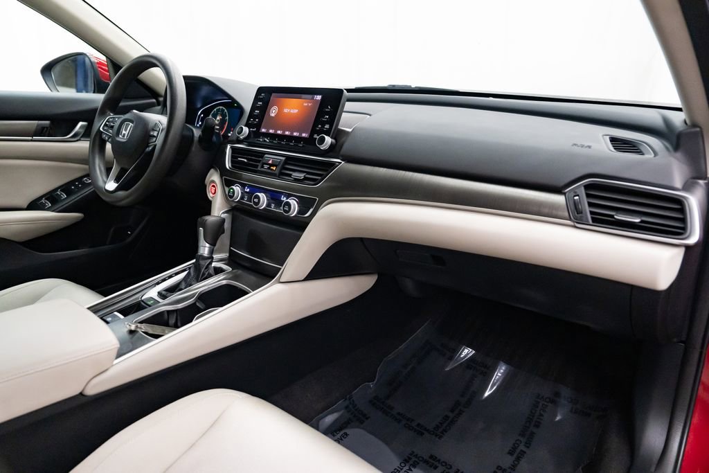 Used 2018 Honda Accord LX image 28