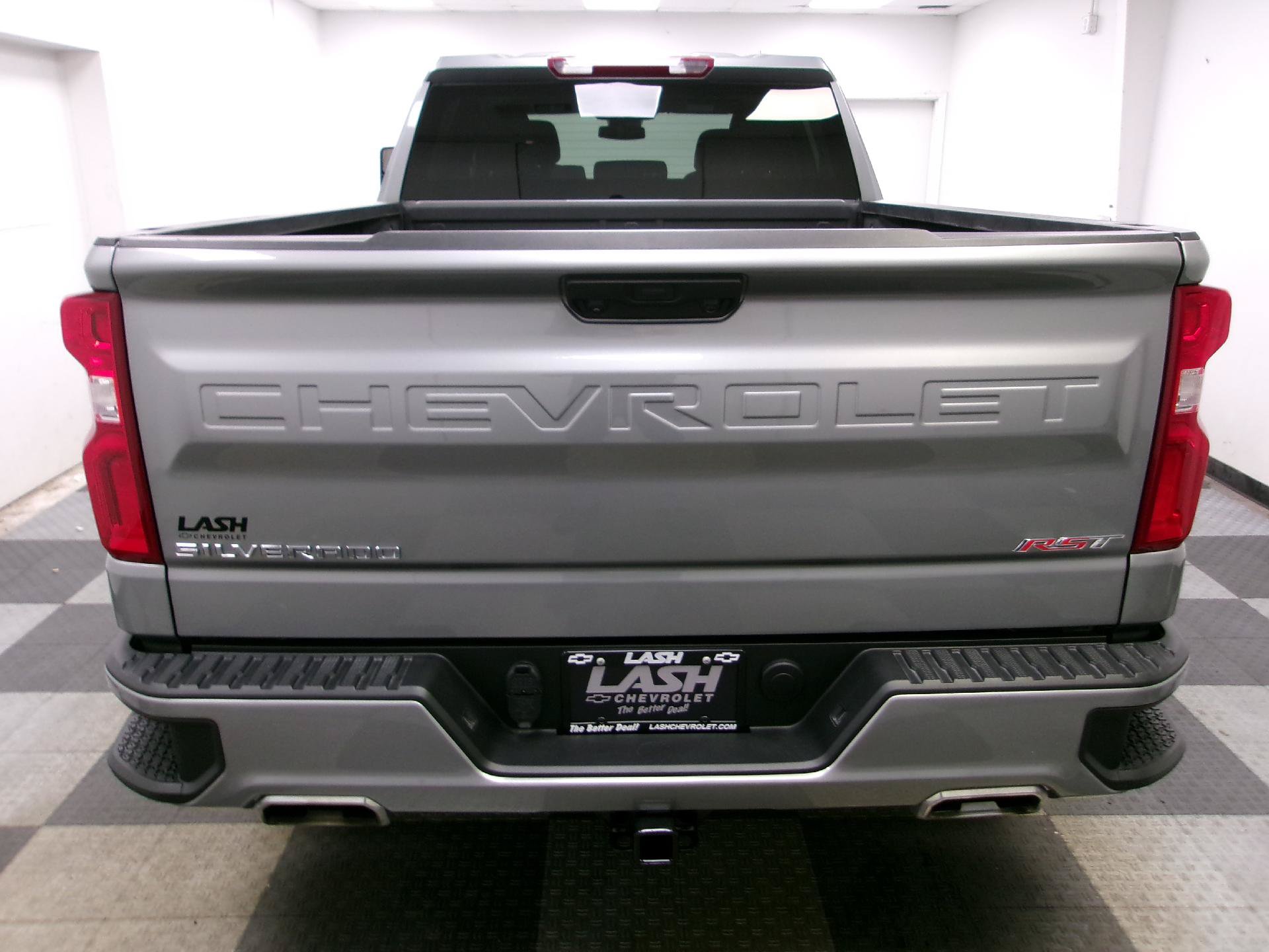 Used 2024 Chevrolet Silverado 1500 RST w/ Max Trailering Package AWD/4WD image 11