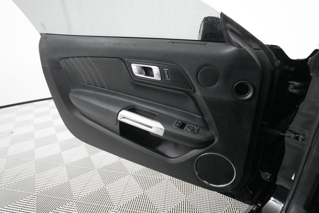 Used 2019 Ford Mustang GT Premium w/ GT Performance Package image 13