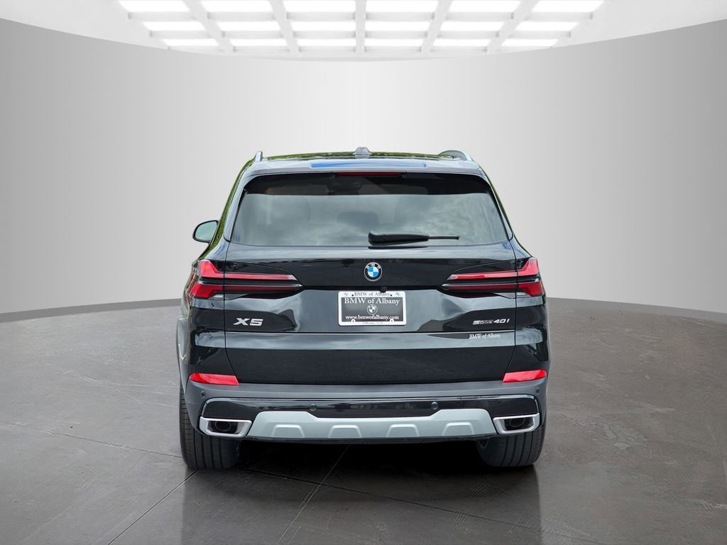 Used 2026 BMW X5 sDrive40i w/ Parking Assistance Package image 5