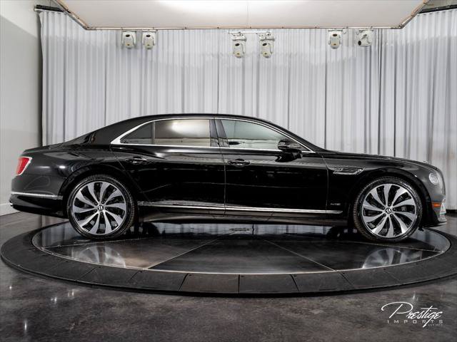 Used 2022 Bentley Flying Spur W12 AWD/4WD image 14