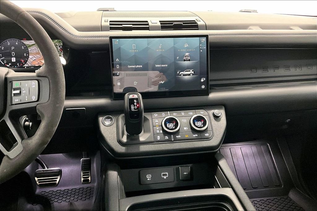 Used 2024 Land Rover Defender 110 Carpathian Edition image 8