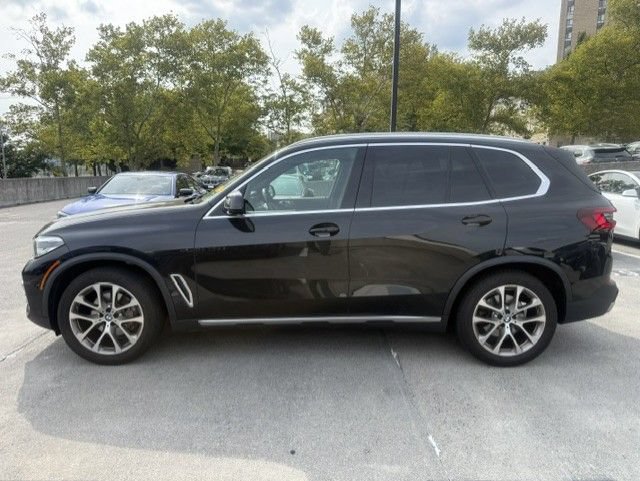 Used 2023 BMW X5 xDrive40i AWD/4WD image 5