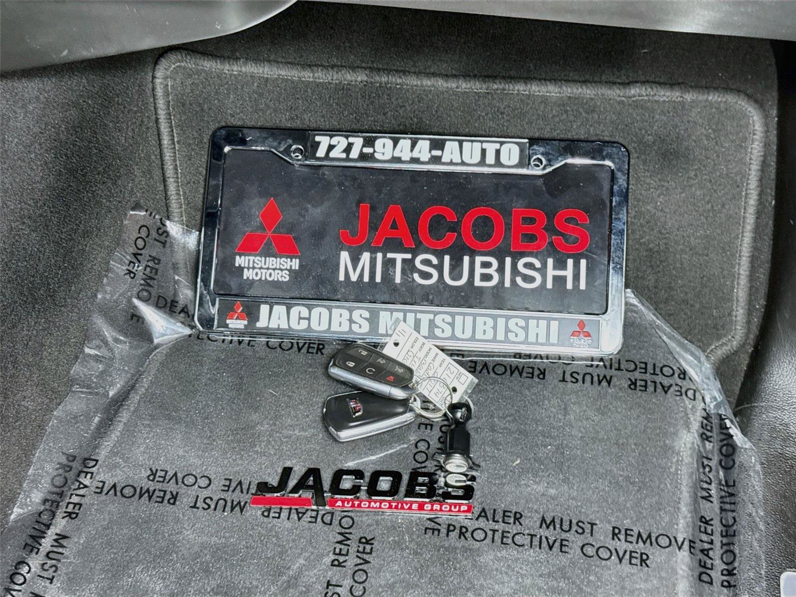 Used 2017 Cadillac Escalade Premium Luxury AWD/4WD image 35