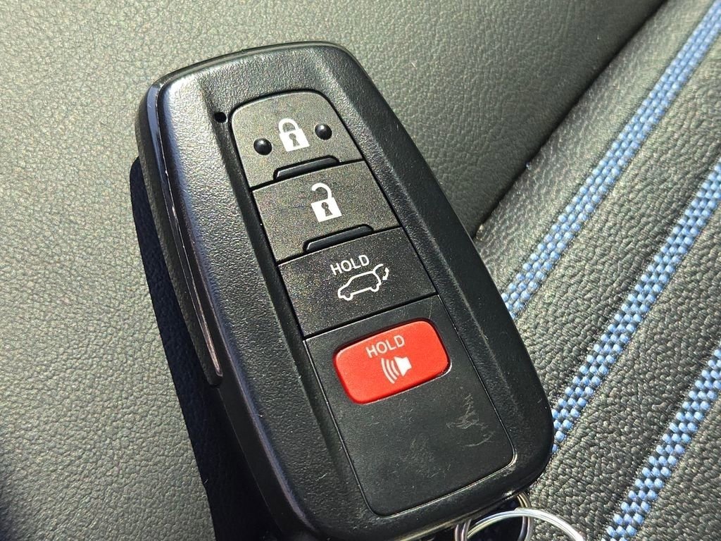 Used 2025 Toyota RAV4 XSE w/ Weather Package image 38