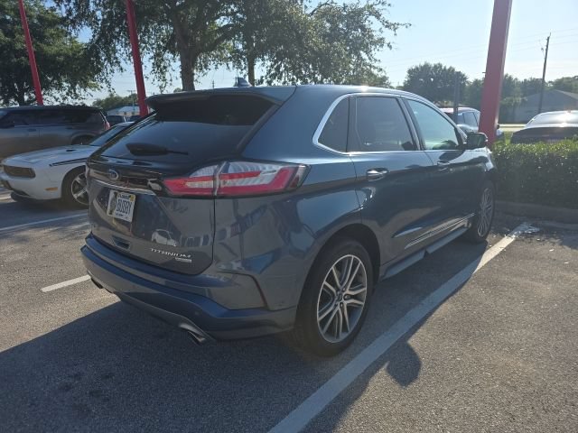 Used 2019 Ford Edge Titanium w/ Equipment Group 301A FWD image 4
