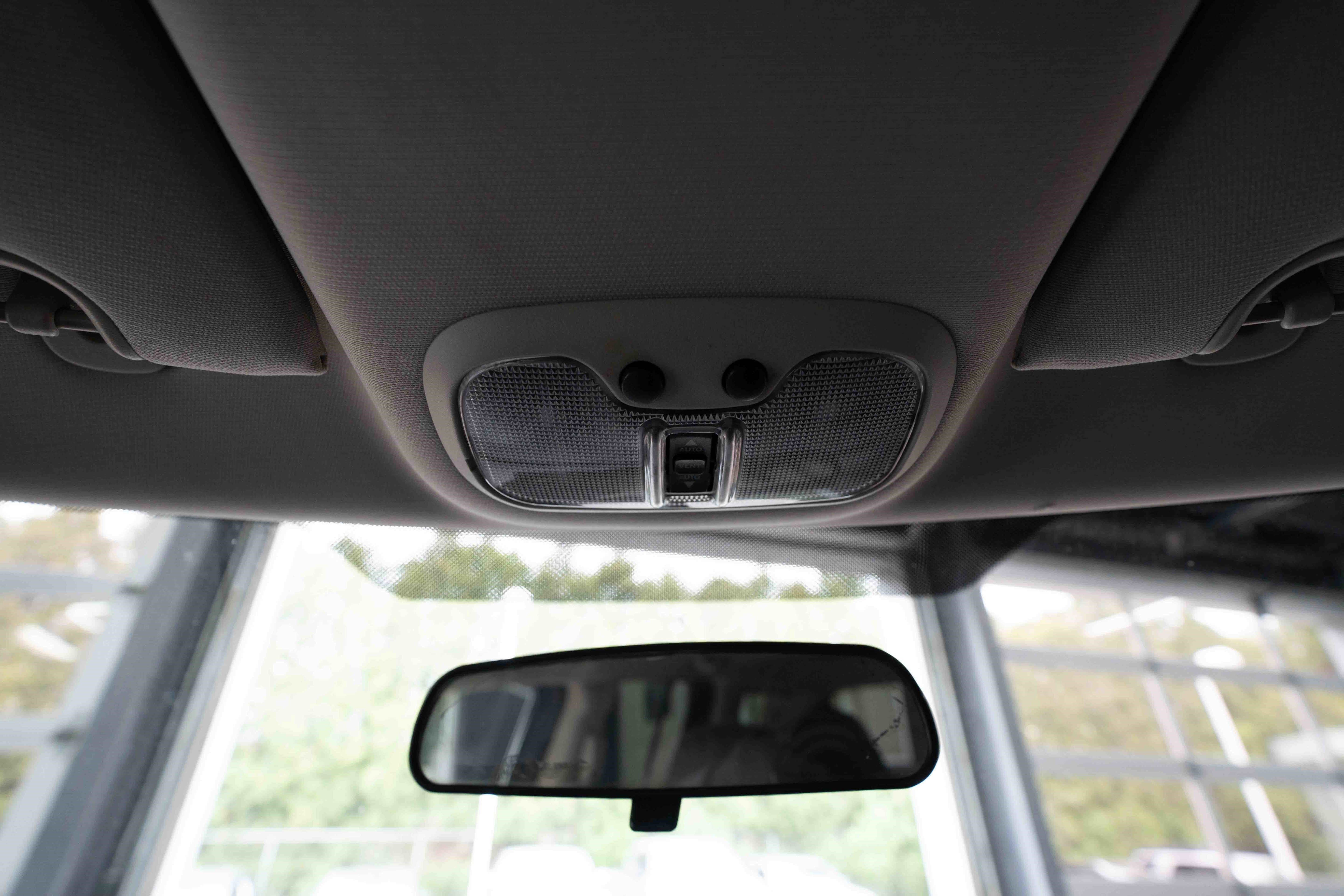Used 2015 Jeep Patriot High Altitude AWD/4WD image 18