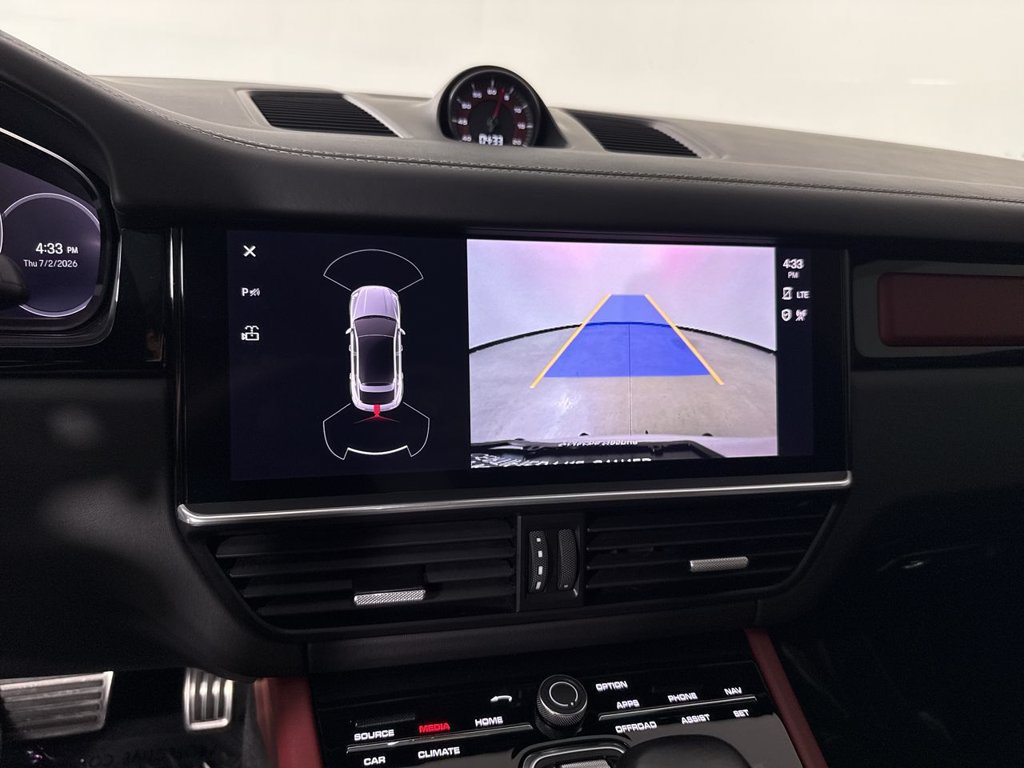 Certified 2023 Porsche Cayenne GTS w/ Premium Package Plus AWD/4WD image 29