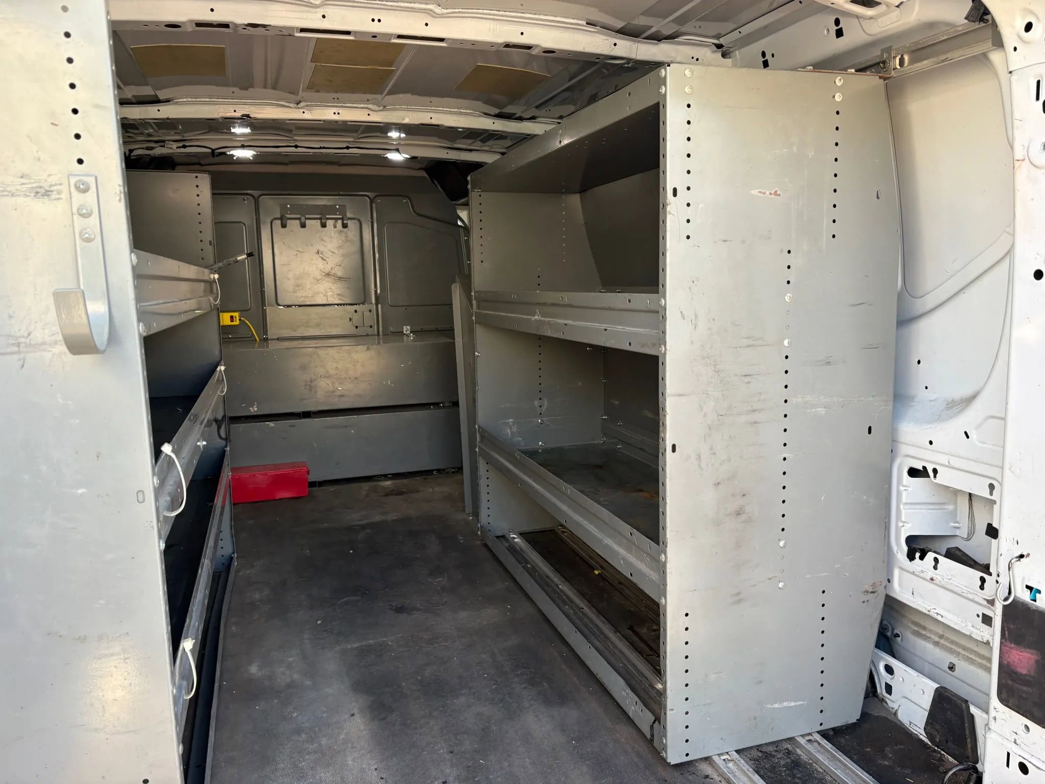 Used 2018 Ford Transit 250 148 Low Roof image 15