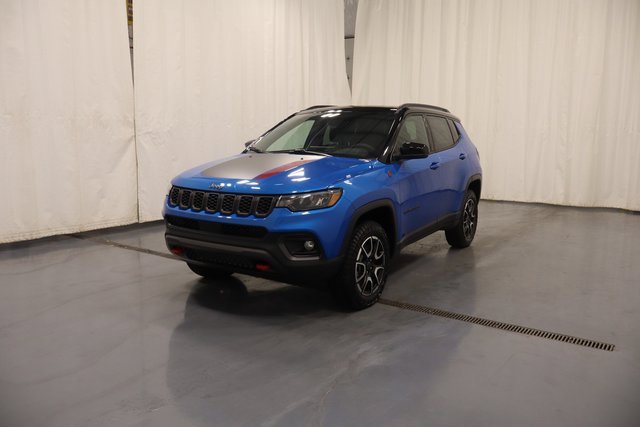New 2026 Jeep Compass Trailhawk image 4