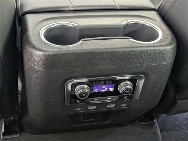 Used 2021 GMC Yukon XL SLT w/ SLT Premium Package image 33