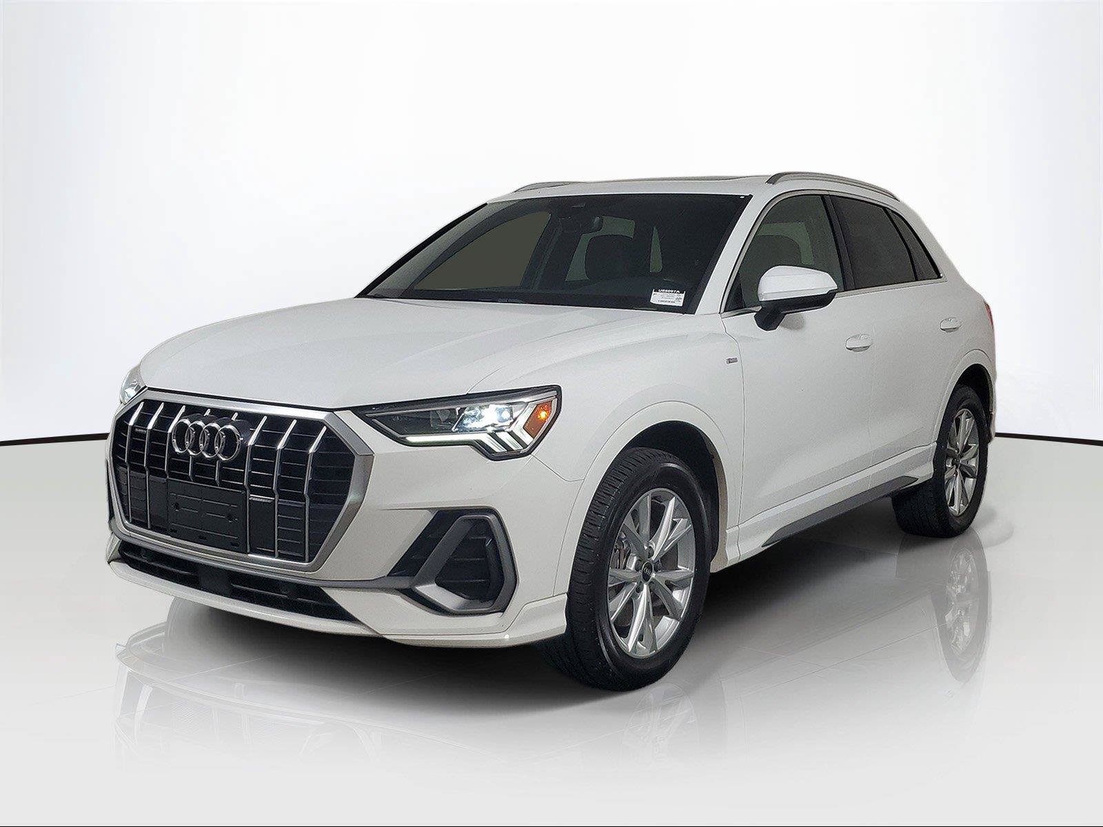 Used 2023 Audi Q3 2.0T Premium AWD/4WD image 3