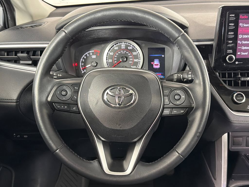 Used 2022 Toyota Corolla Cross LE w/ Moonroof Package FWD image 24